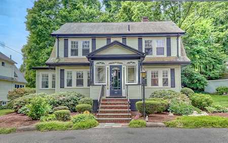66 Cedar Rd Medford, MA 02155