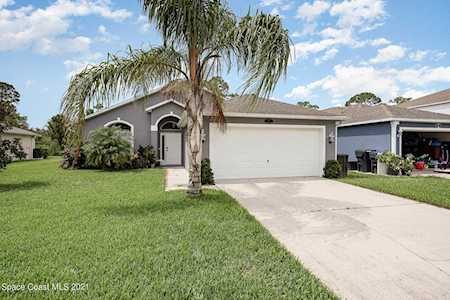 687 Peachtree Street Titusville, FL 32780