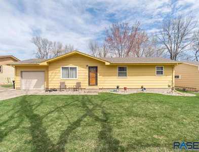 5708 W 50Th St Sioux Falls, SD 57106