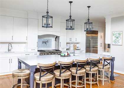 16212 Mabry Mill Dr Midlothian, VA 23113