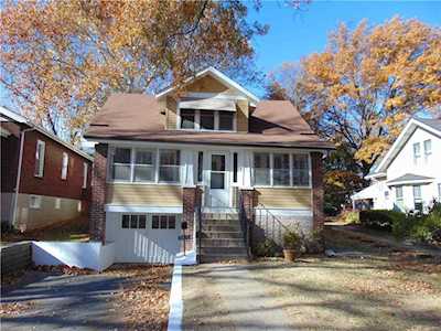 2415 Oakland Ave Sycamore Hills, MO 63114