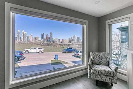 1050 Bellevue Ave SE Calgary, AB T2G 4L1