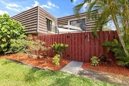 1418 NE Vista Oaks Circle Palm Bay, FL 32905