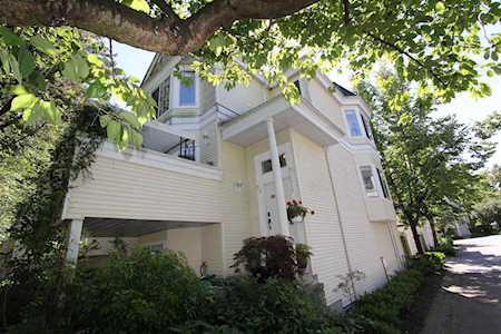 6700 Rumble Street #71 Burnaby, BC V5E 4H7