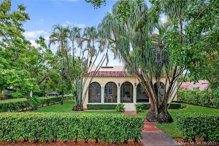 547 Alcazar Ave Coral Gables, FL 33134