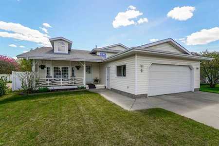 9 Dunlop St Red Deer, AB T4R 2H3