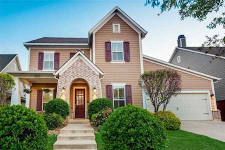 930 Crimson Road Lantana, TX 76226