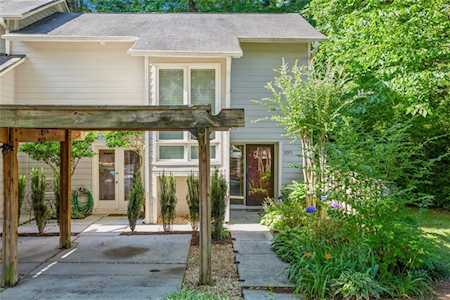 2071 Clairmeade Valley Rd NE Atlanta, GA 30329