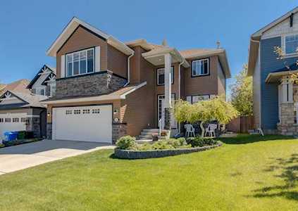 124 SW Evergreen Square Calgary, AB T2Y 4N7