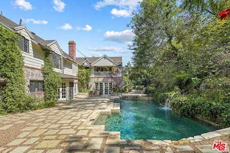 1215 Benedict Canyon Dr Beverly Hills, CA 90210