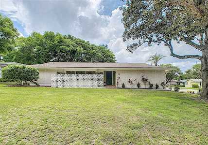 216 Whippoorwill Dr Altamonte Springs, FL 32701