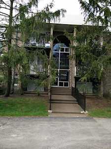 1517 N Windsor Dr #205 Arlington Heights, IL 60004