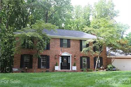 9125 Deerpark Ln Charlotte, NC 28277