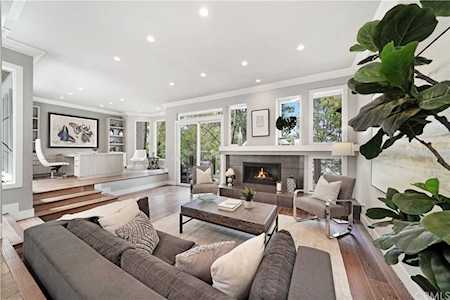 2 Salzburg Newport Beach, CA 92660