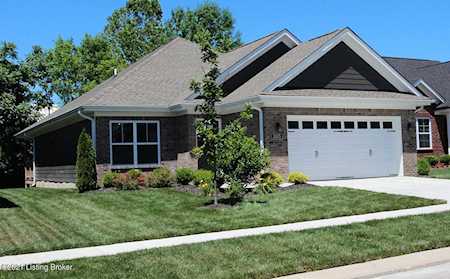 10115 Cedar Garden Dr Louisville, KY 40291