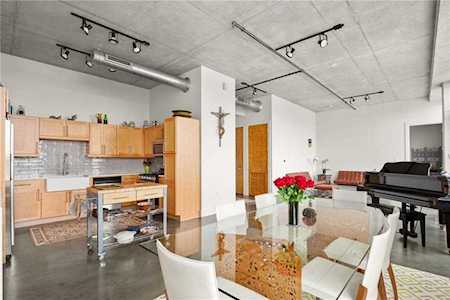 800 W 5th ST #1004 Austin, TX 78703