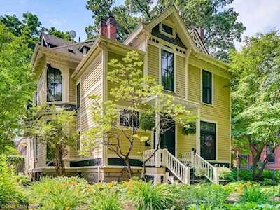 486 Portland Avenue Saint Paul, MN 55102