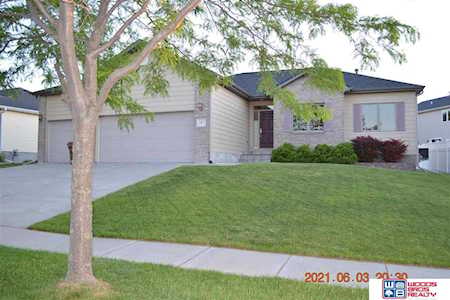 7911 Upton Grey Ln Lincoln, NE 68510