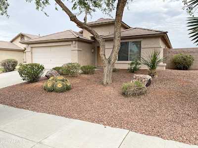 6101 S Four Peaks Place Chandler, AZ 85249