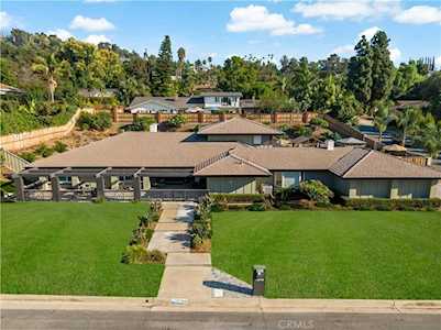 11576 Heathcliff Dr North Tustin, CA 92705
