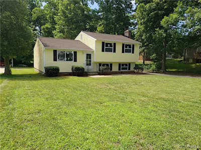 1403 Bull Run Ct Henrico, VA 23231