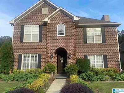 123 Cove Lane Pelham, AL 35124