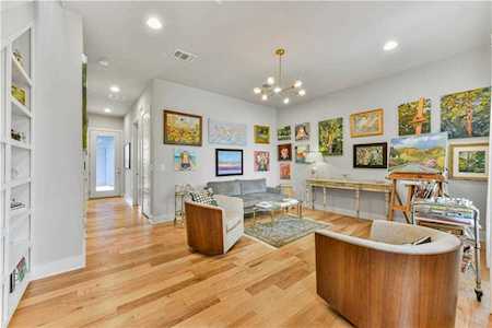 2408 Sorin ST Austin, TX 78723