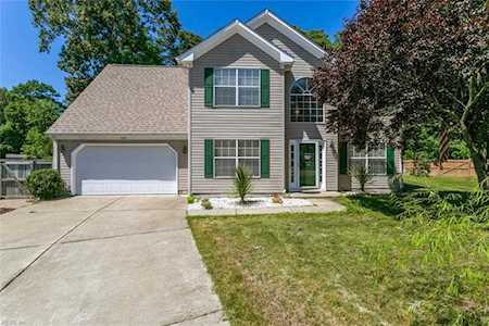 803 Duxbury Circle Newport News, VA 23602