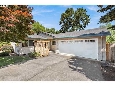 11 SW 143rd Ave Beaverton, OR 97006