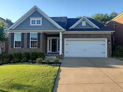2143 Kirkwood Dr Mount Juliet, TN 37122