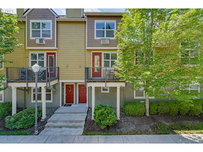 706 SE Fairwinds Loop #706G Vancouver, WA 98661