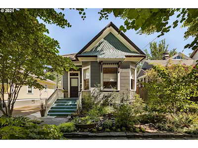 3429 SE Washington St Portland, OR 97214