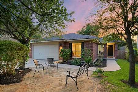 4526 Corran Ferry LOOP Austin, TX 78749