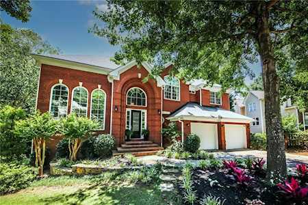 8515 Edwardton Dr Roswell, GA 30076