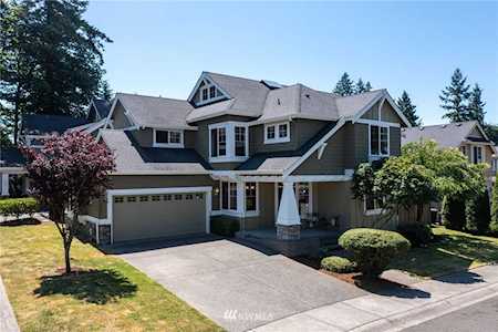 8827 NE 148th Place Kenmore, WA 98028