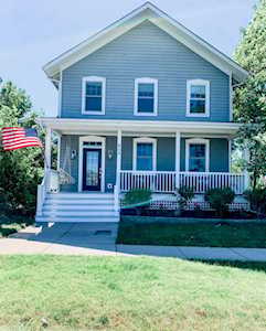 904 Blazing Star Rd Grayslake, IL 60030