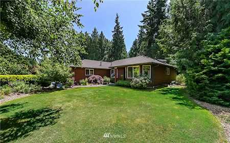 8514 157th Place NW Stanwood, WA 98292