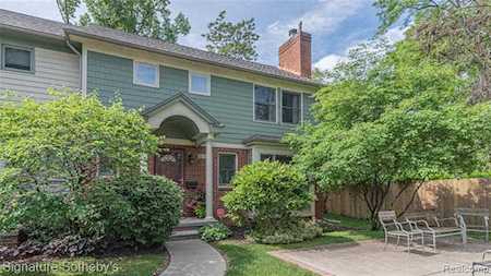 533 W Marshall St Ferndale, MI 48220