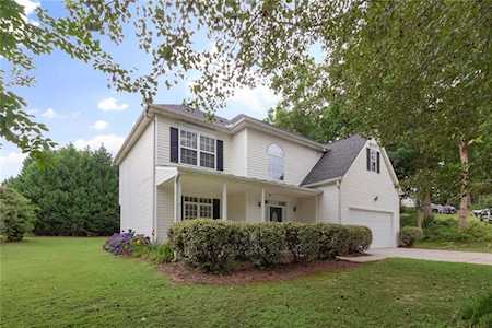 937 Park Place Dr Loganville, GA 30052
