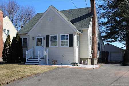 118 Woodlawn Street West Hartford, CT 06110