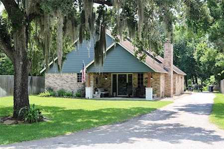 3015 Shady Ln Webster, TX 77598