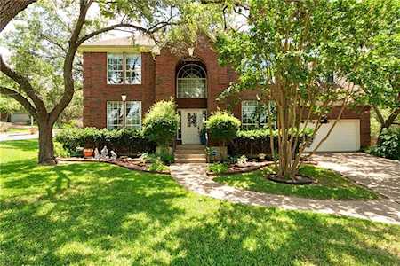 7401 Fern CV Austin, TX 78750