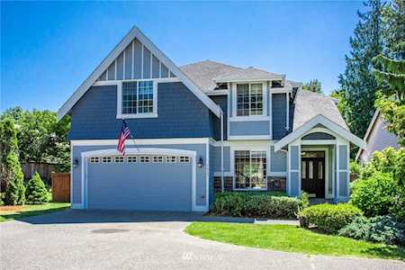 5633 NE 1st Circle Renton, WA 98059