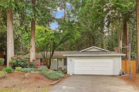 227 221st Ave NE Sammamish, WA 98074