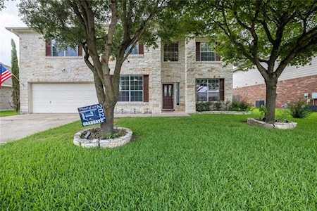 1004 Portchester Castle PATH Pflugerville, TX 78660