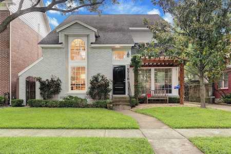 2718 Centenary St West University Place, TX 77005