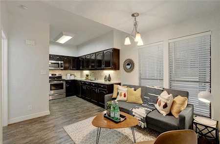 1910 Robbins PL #106 Austin, TX 78705