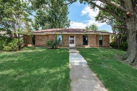 2712 Daybreak Drive Dallas, TX 75287