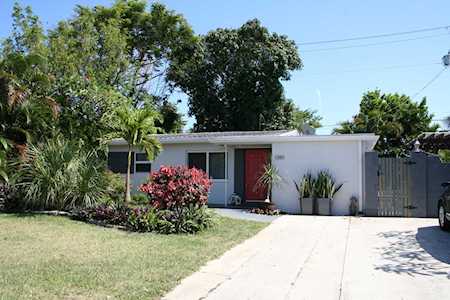 1380 NE 25th Court Pompano Beach, FL 33064