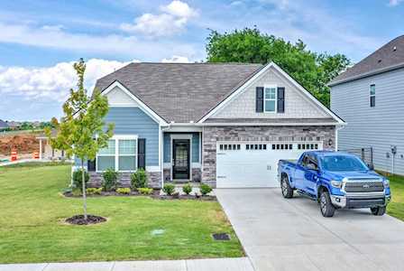 3203 Briar Chapel Dr Murfreesboro, TN 37128